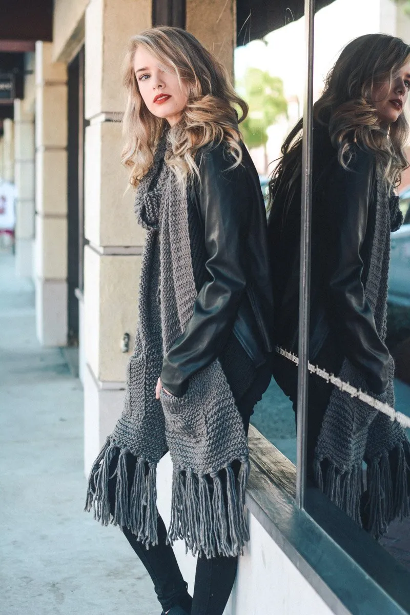 Chunky Oversized Pocket Scarf