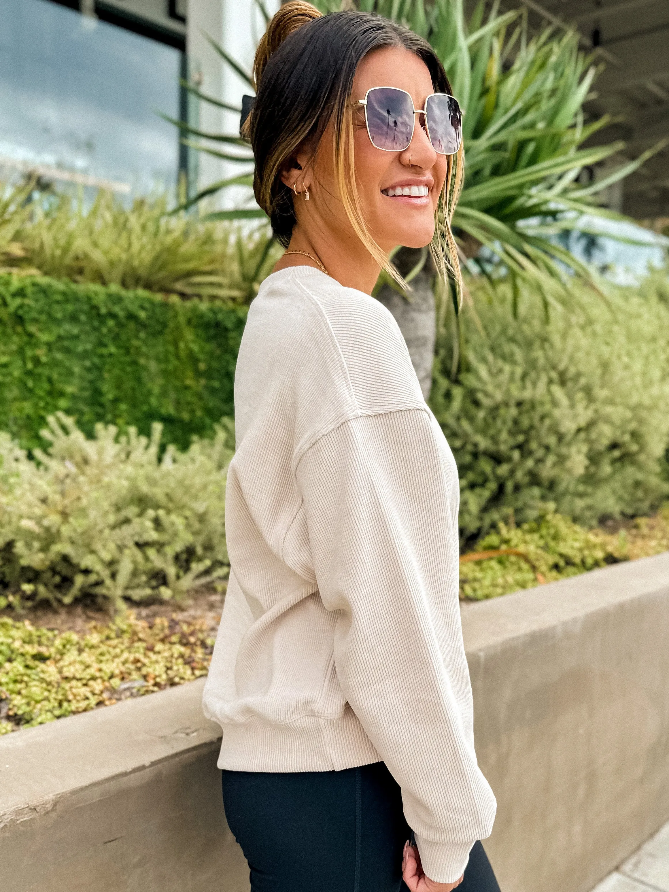 Relaxed Ribbed Pullover - Ivory